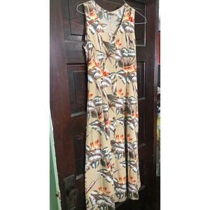 Pineapple Moon tropical print Cruise dress size Small, buttons and slits Beachy